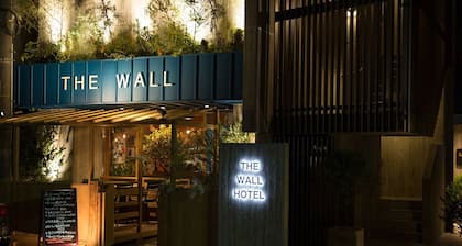 The Wall Hotel