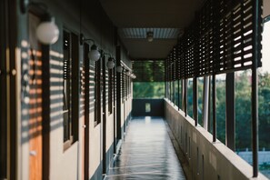 Hallway - Cozy Inn Chiang Mai (Chiang Mai)