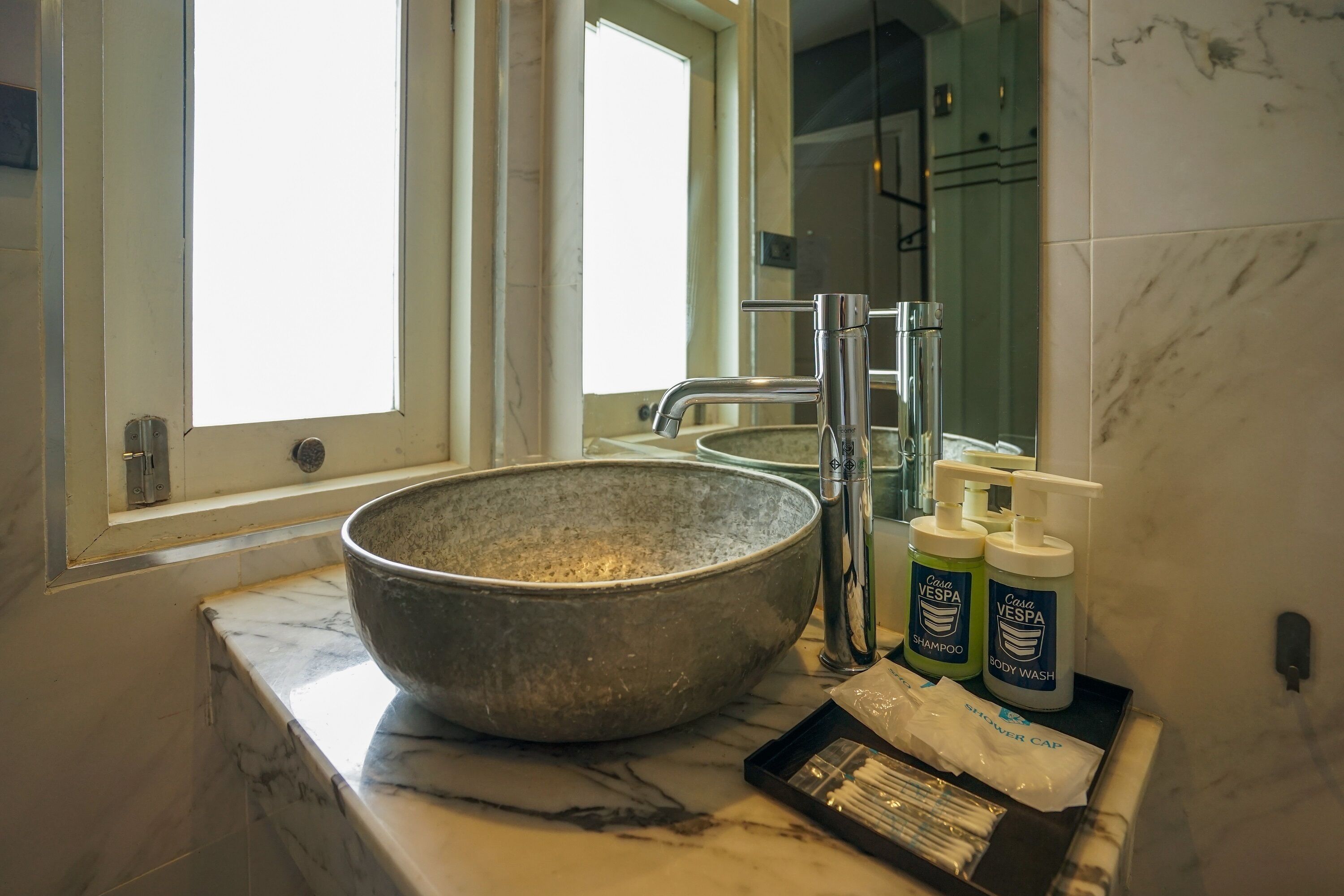 casa deluxe | bathroom | shower, free toiletries, hair dryer, slippers