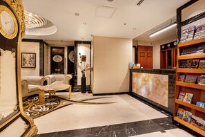 Reception - The Central Hotel (Istanbul)