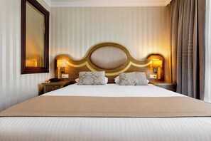 Standard Double Room | Premium bedding, minibar, in-room safe, desk - The Central Hotel  (Istanbul)