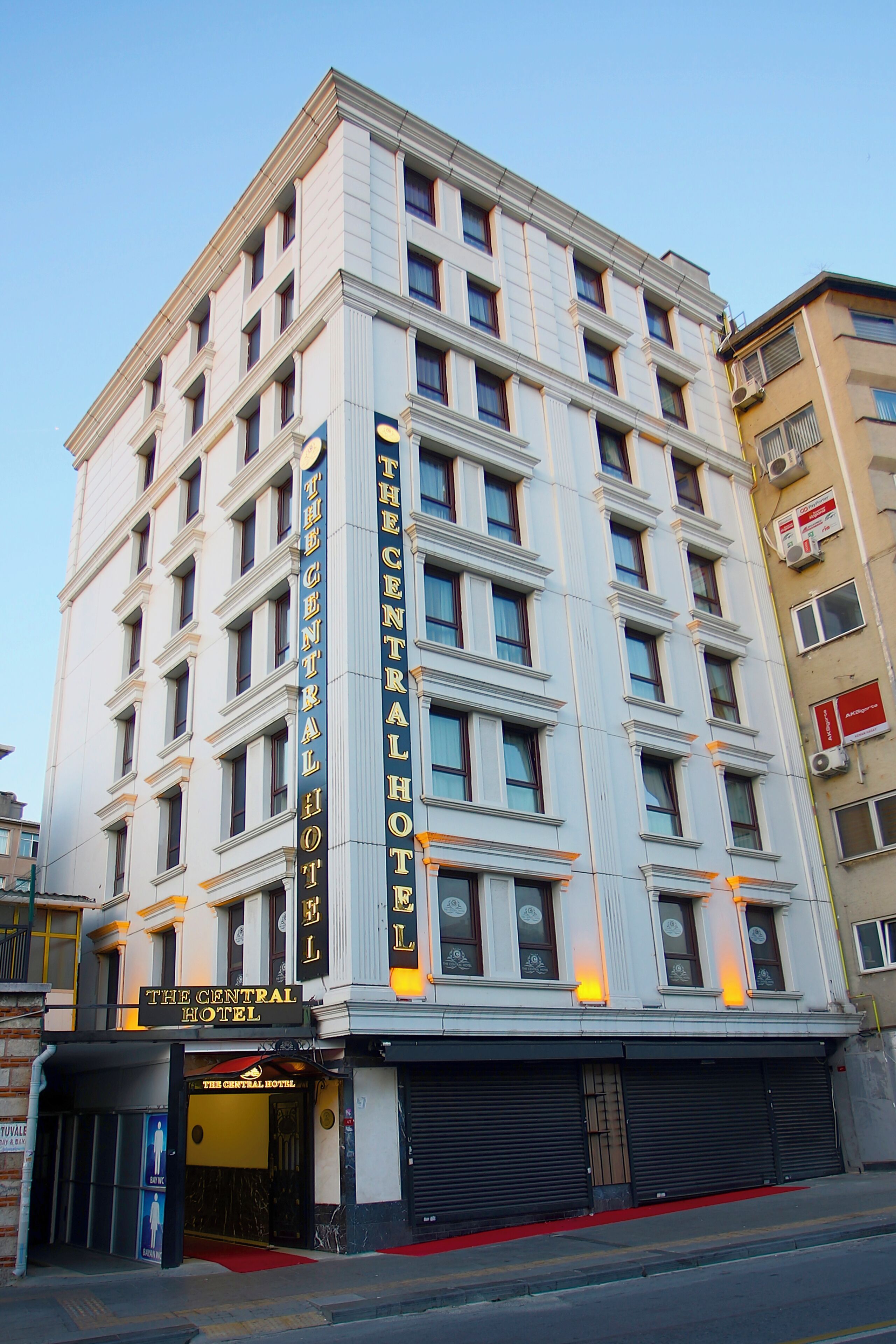 Photo - The Central Hotel