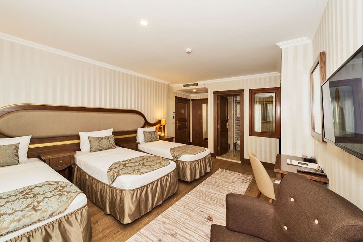 Dreibettzimmer
