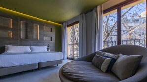 Suite – deluxe | Safe på rommet, skrivebord, skrivebord for bærbar PC og lydisolert