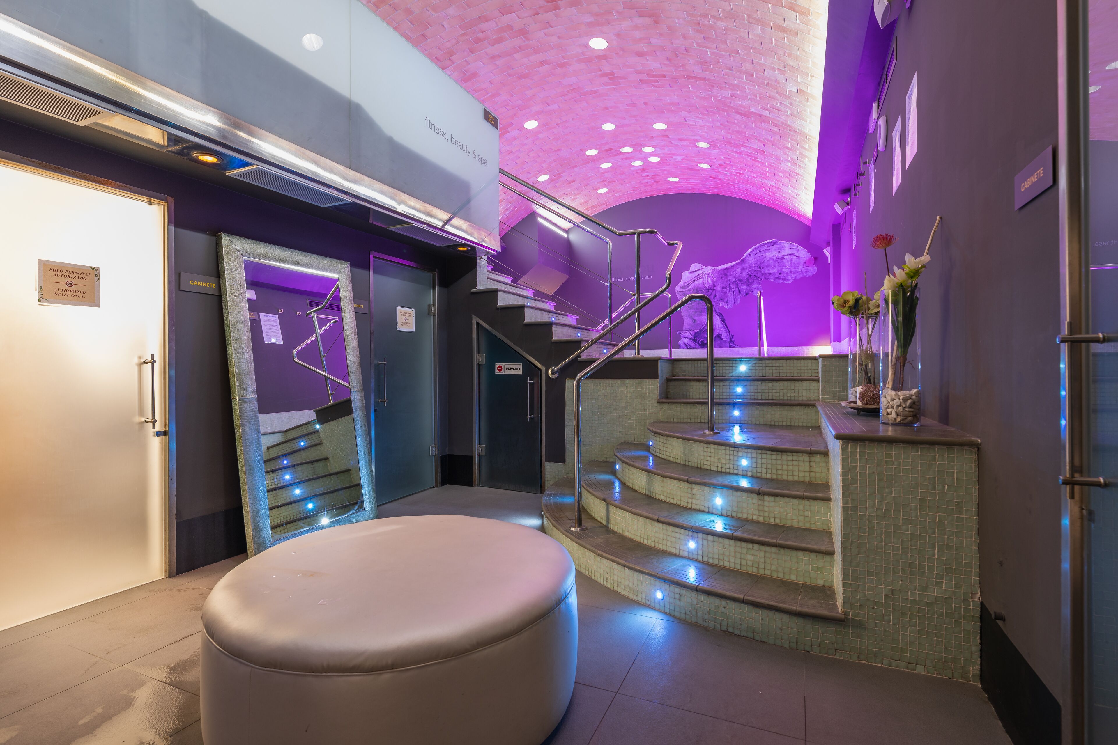 Ruang perawatan pasangan dan pijat