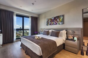 1 bedroom, premium bedding, down duvets, pillow-top beds