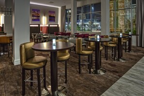 Bar (en la propiedad)