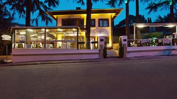 Facciata della struttura