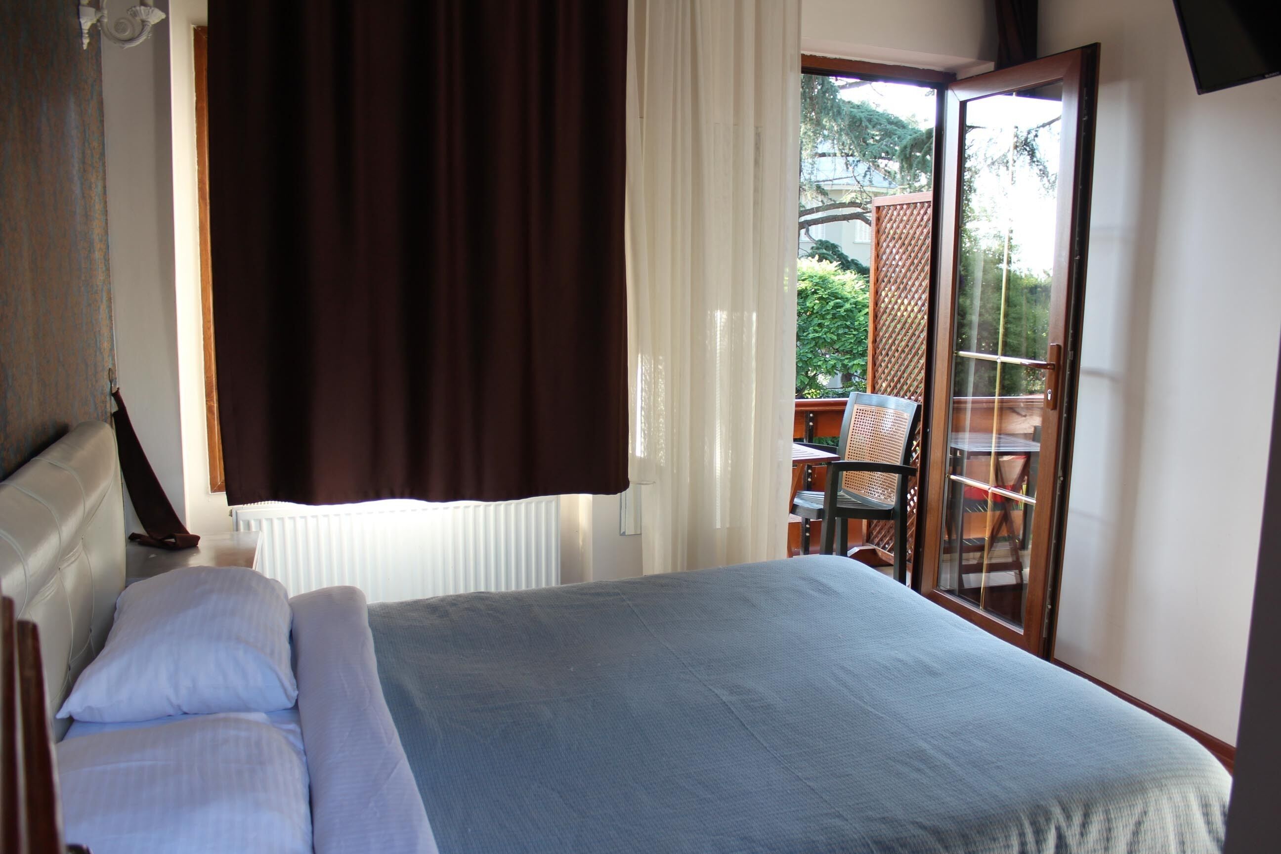 standard double room, balcony | egyptian cotton sheets, premium bedding, individually decorated