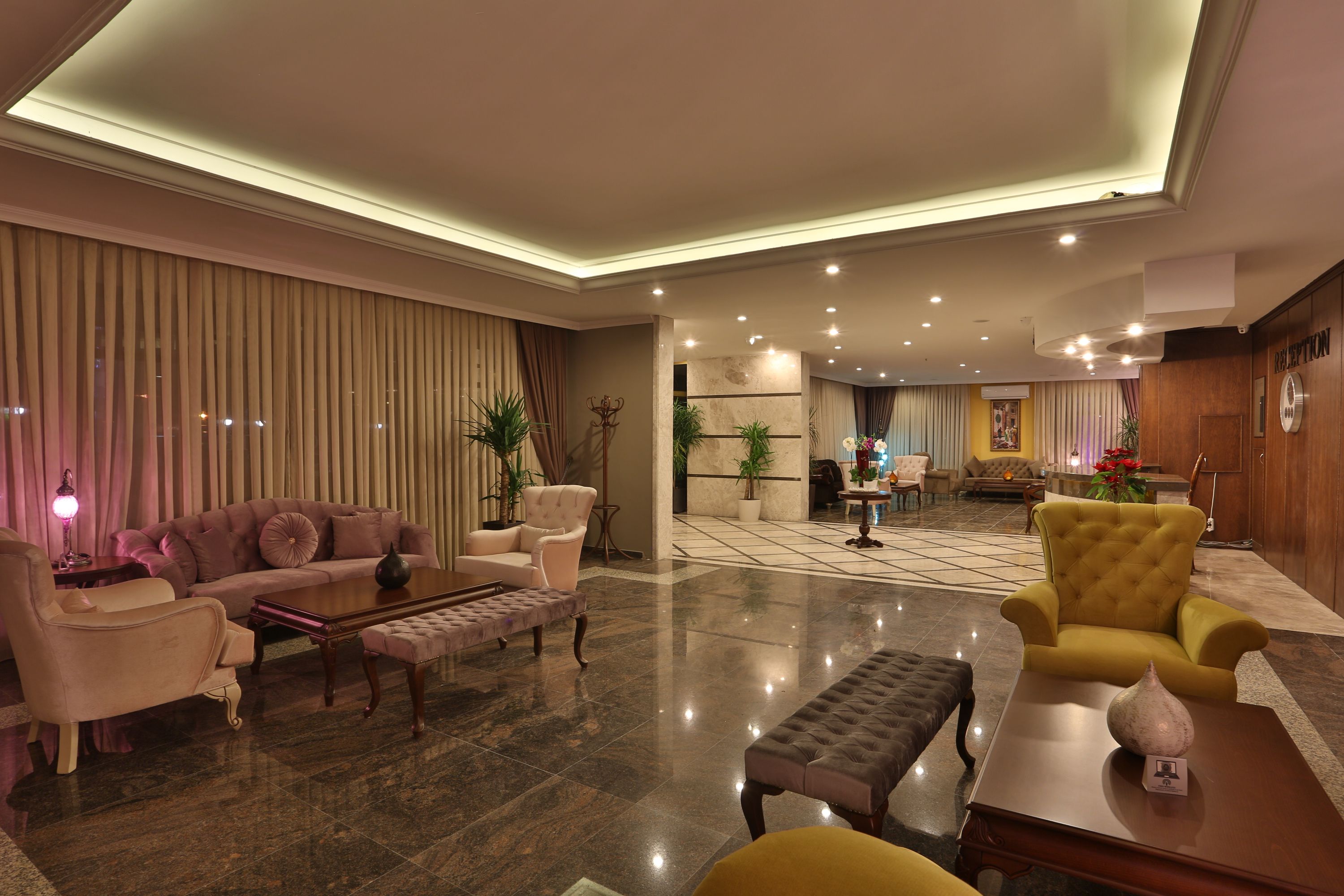 Sala de estar en el lobby