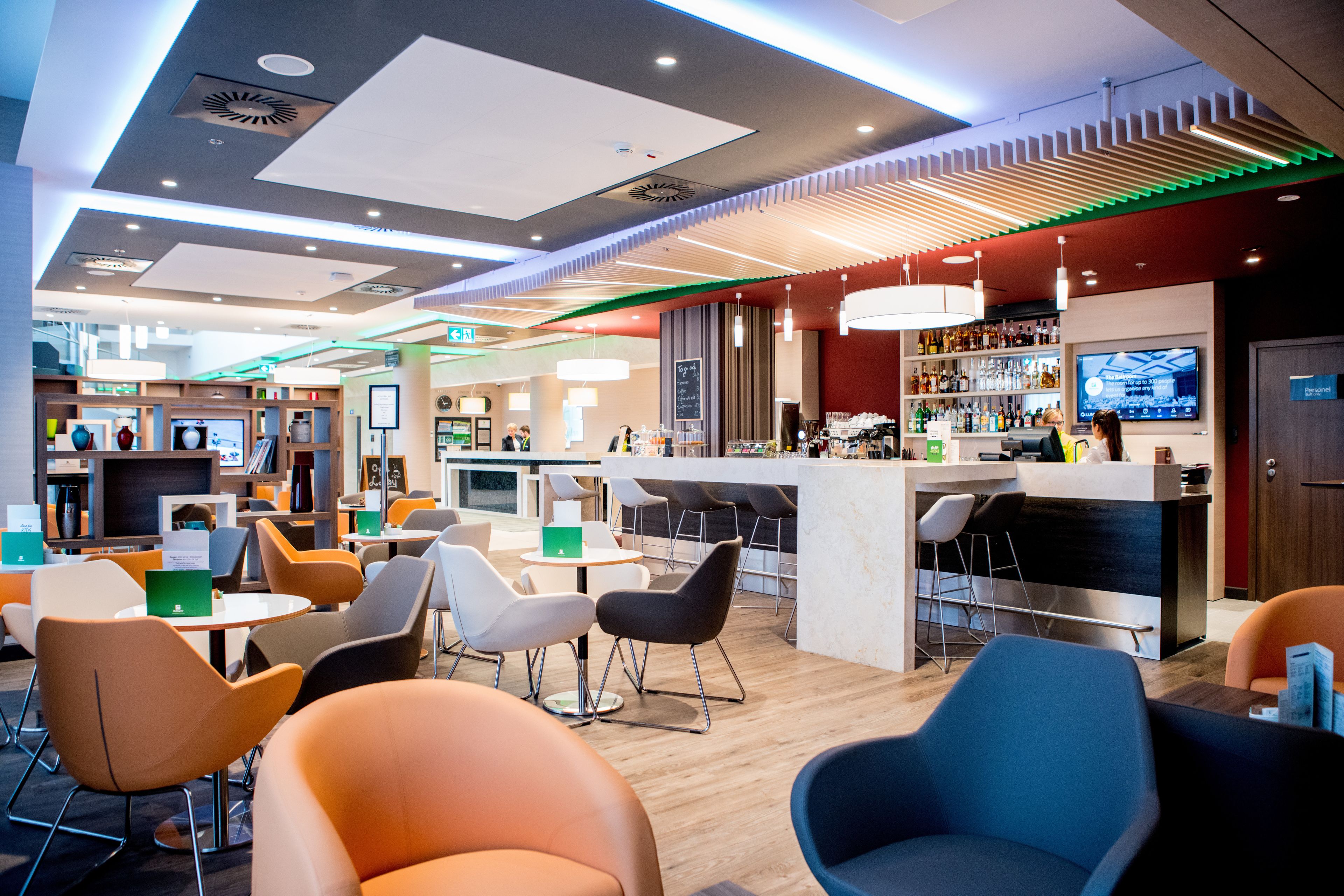 Cocktail bar