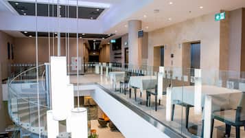 Café da manhã, almoço e jantar