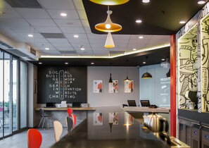 Lounge - ibis Istanbul West (Istanbul)