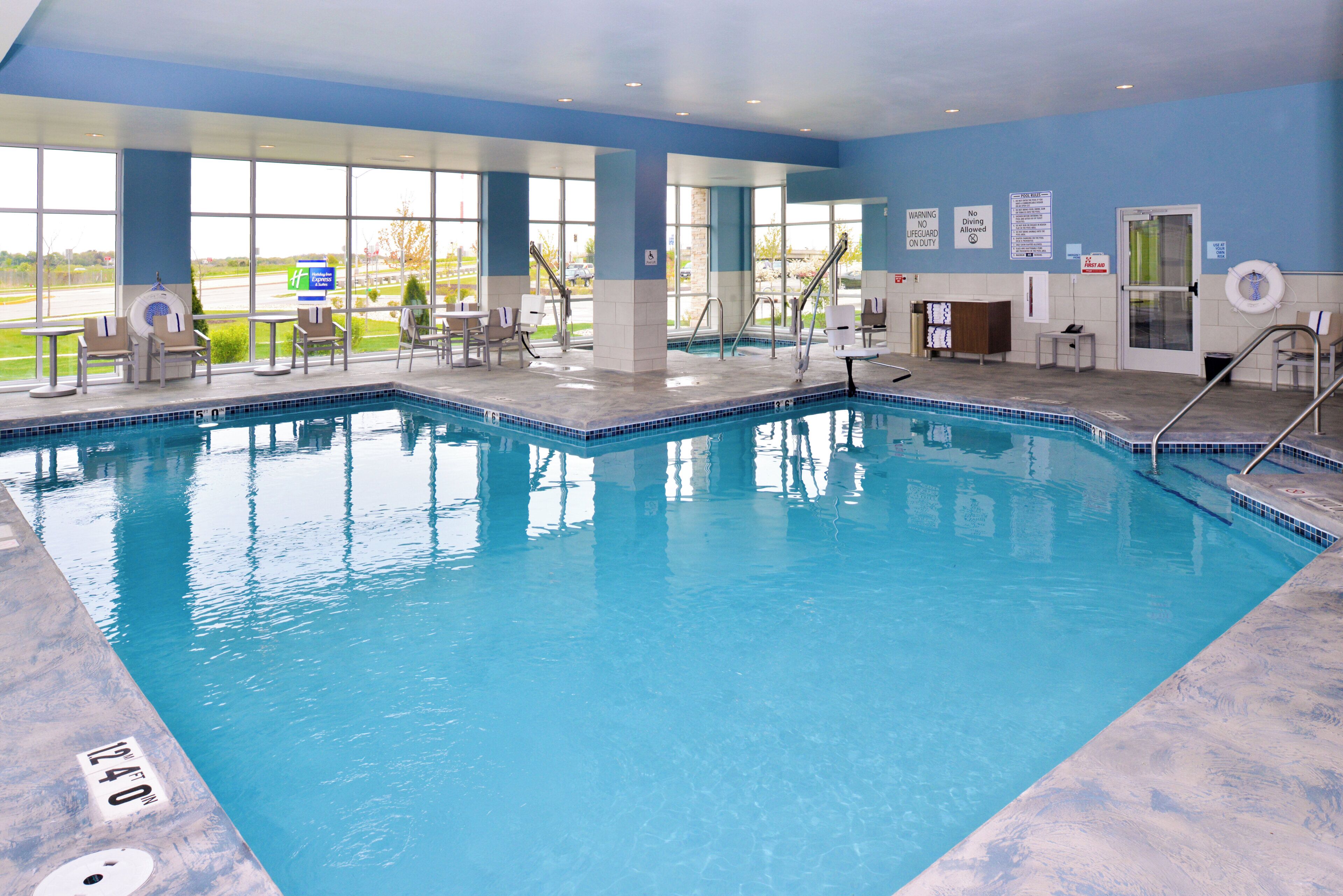 Foto - Holiday Inn Express & Suites Madison by IHG