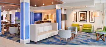 Holiday Inn Express & Suites Madison by IHG