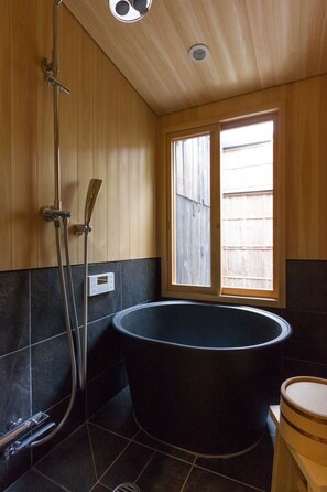 Bathroom - Tsukikusa-an (Kyoto)