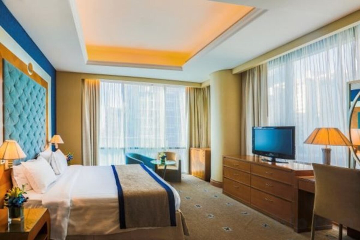 Minibar, in-room safe, desk, blackout drapes