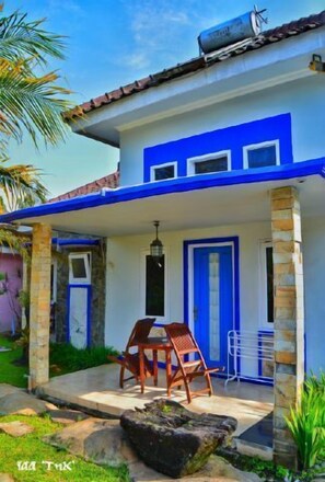 Terrace/patio - Seulawah Resort And Cafe (Batu)