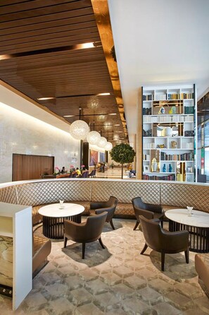 Café - THE FACE Suites Hotel (Kuala Lumpur)