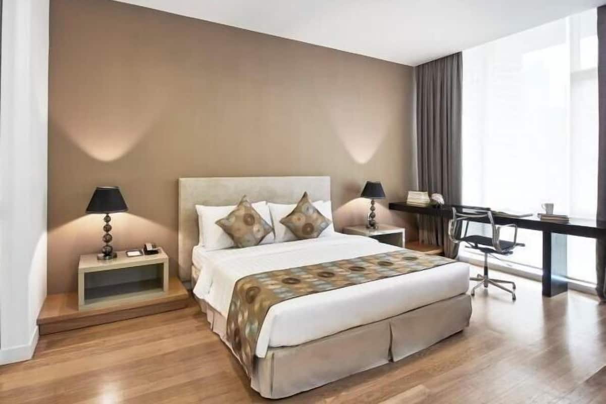 1 bedroom, in-room safe, desk, laptop workspace