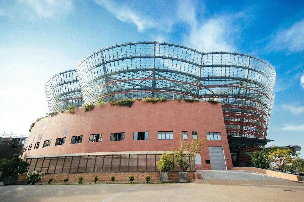 Photo - Maniumpathy Hotel