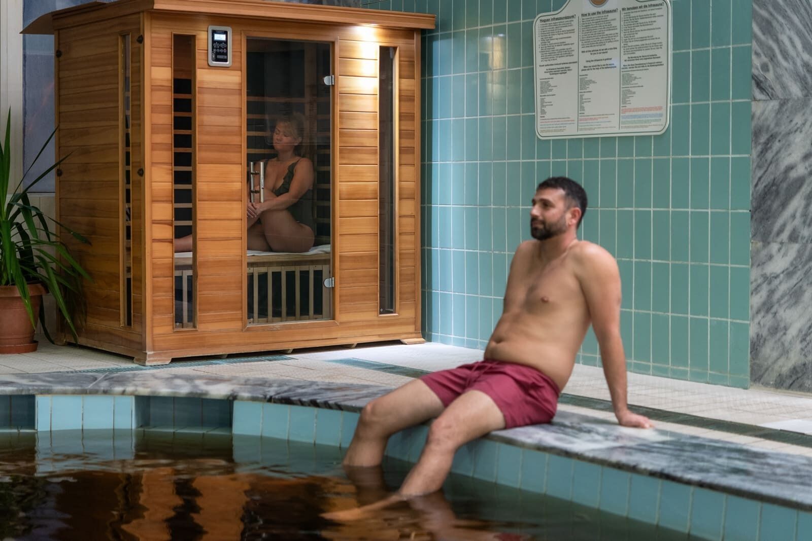 2 indoor pools, 2 outdoor pools, pool umbrellas, sun loungers