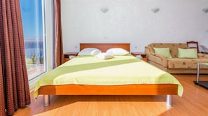 Estúdio (Guest House Fontana - Superior Studio) | Wi-Fi de cortesia, roupa de cama
