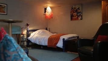 Studio, salle de bains attenante | 1 chambre