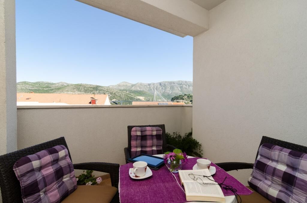 Leilighet (Two-Bedroom Apartment with Balcony) | Balkong