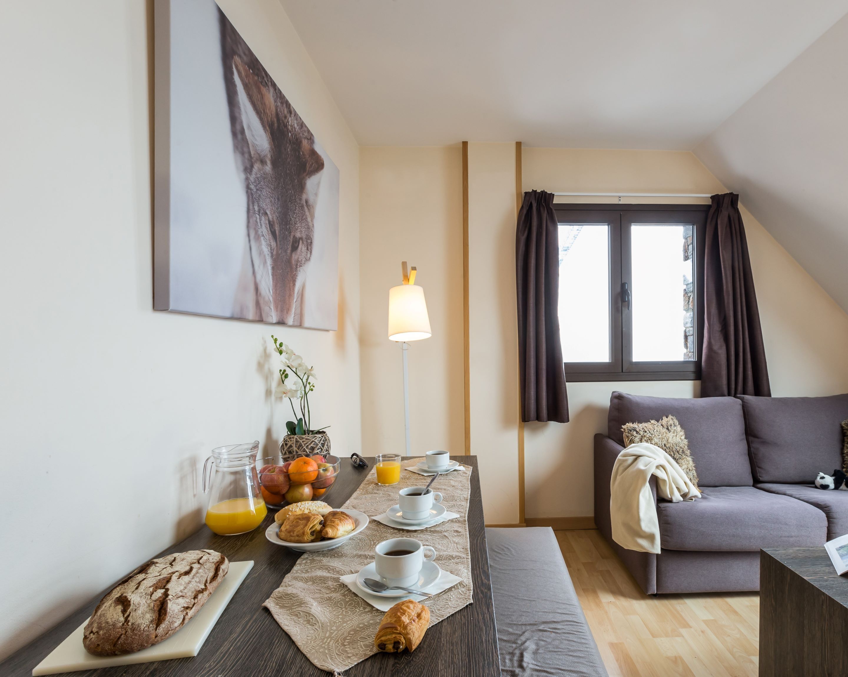 Appartement, 1 chambre | Salle de séjour | Télévision à écran plat