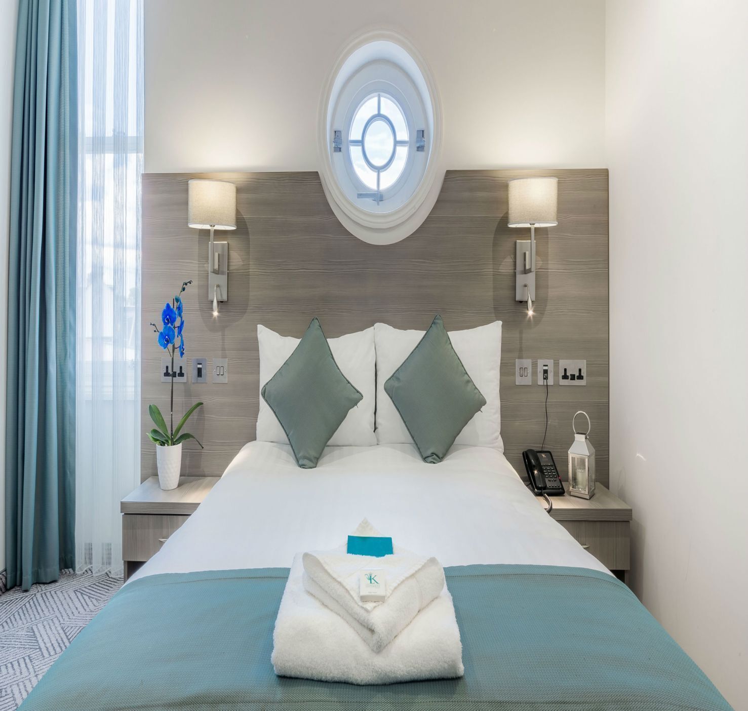 Draps en coton égyptien, bureau, Wi-Fi gratuit, draps fournis