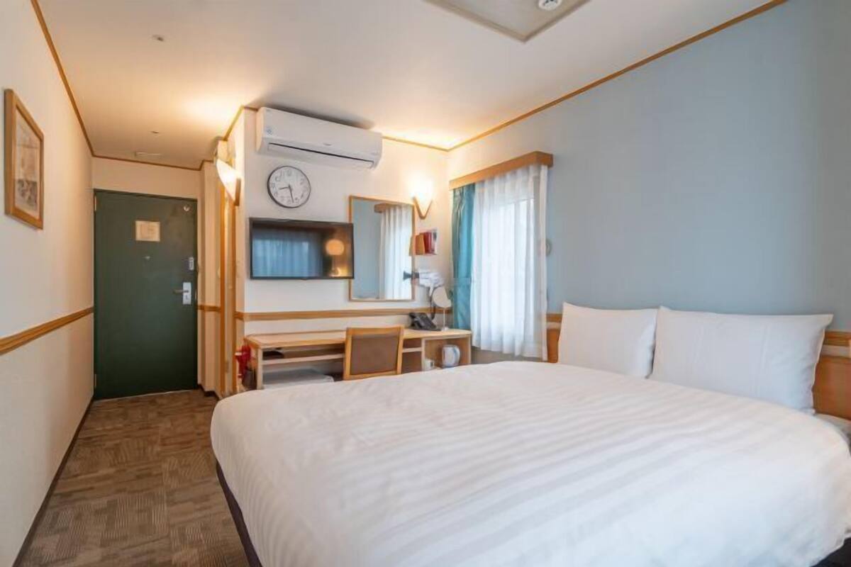 Coffres-forts dans les chambres, bureau, Wi-Fi gratuit