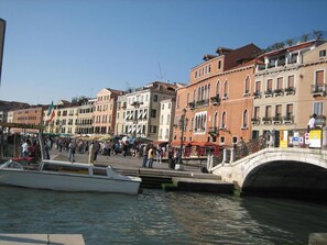 Exterior - San Simeon Apartments (Venice)