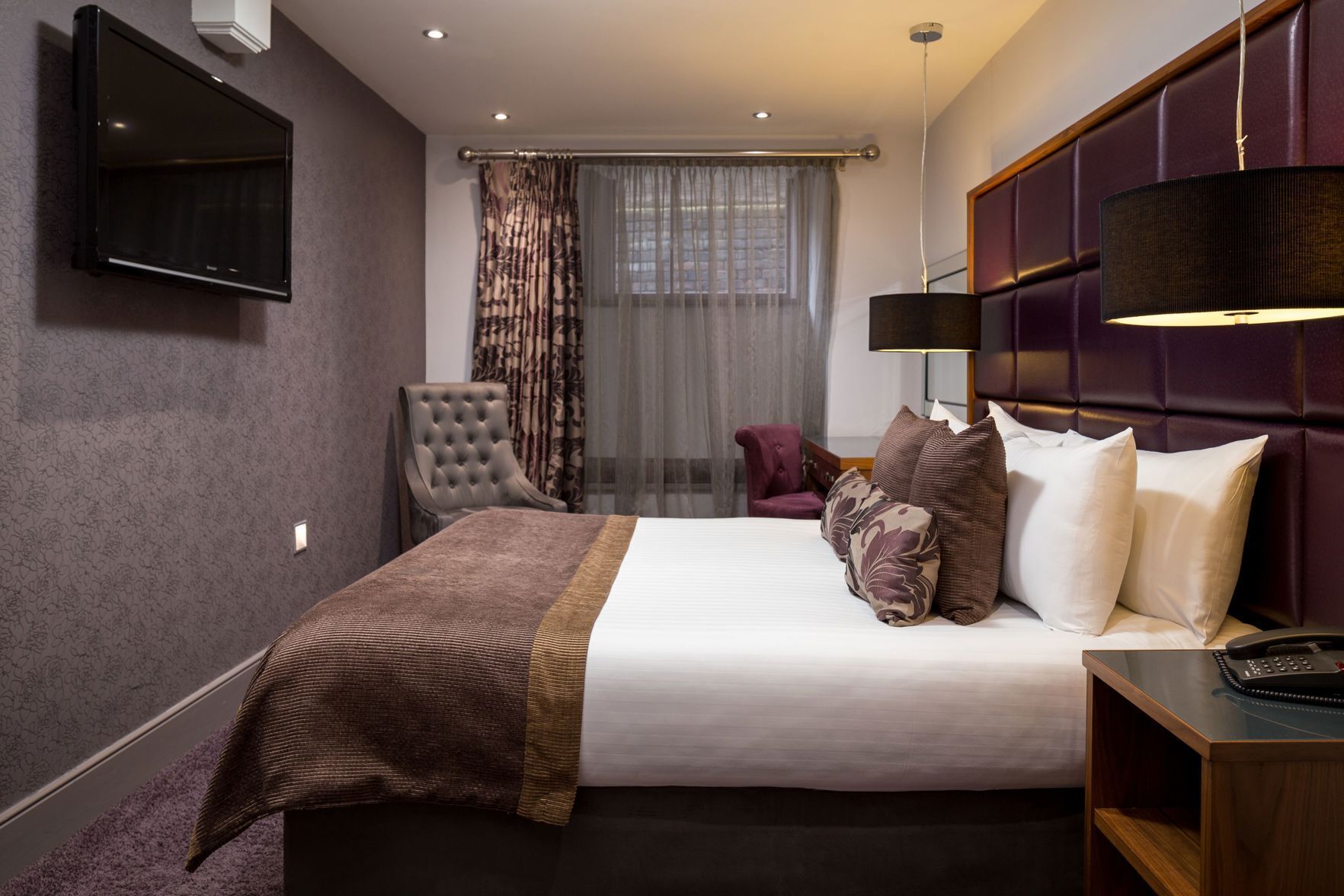 In-room safe, iron/ironing board, free WiFi, bed sheets