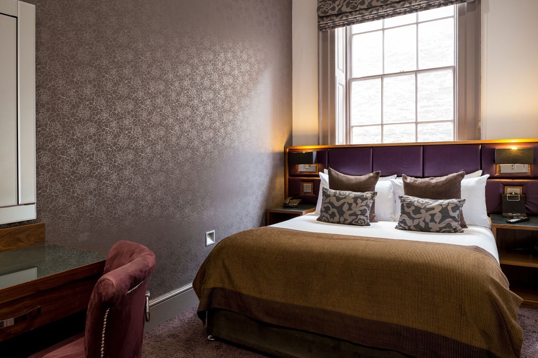 In-room safe, iron/ironing board, free WiFi, bed sheets