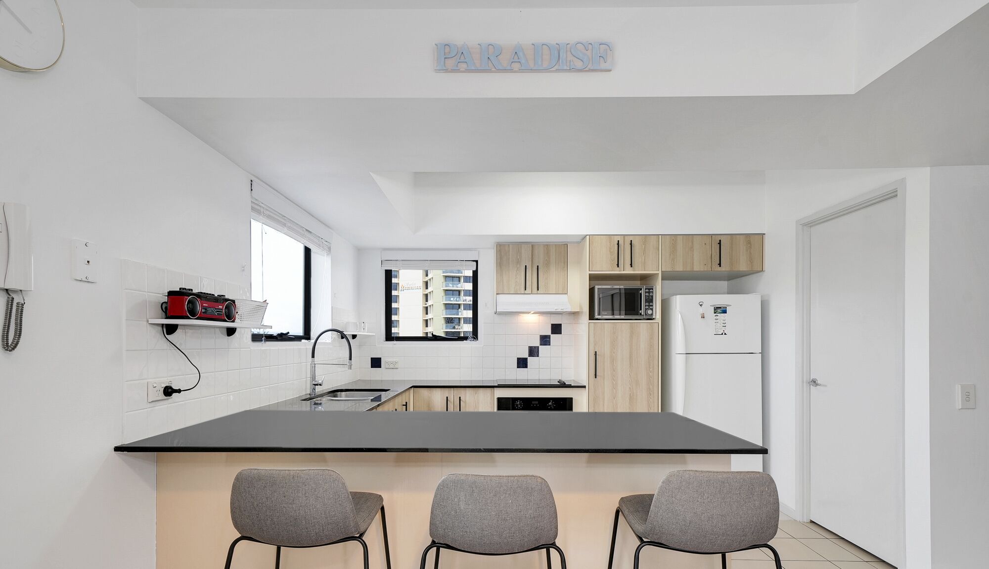 Apartamento, 1 quarto | Cozinha privada | Micro-ondas, cooktop, cafeteira/chaleira, chaleira elétrica