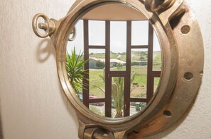 Detall de l'interior