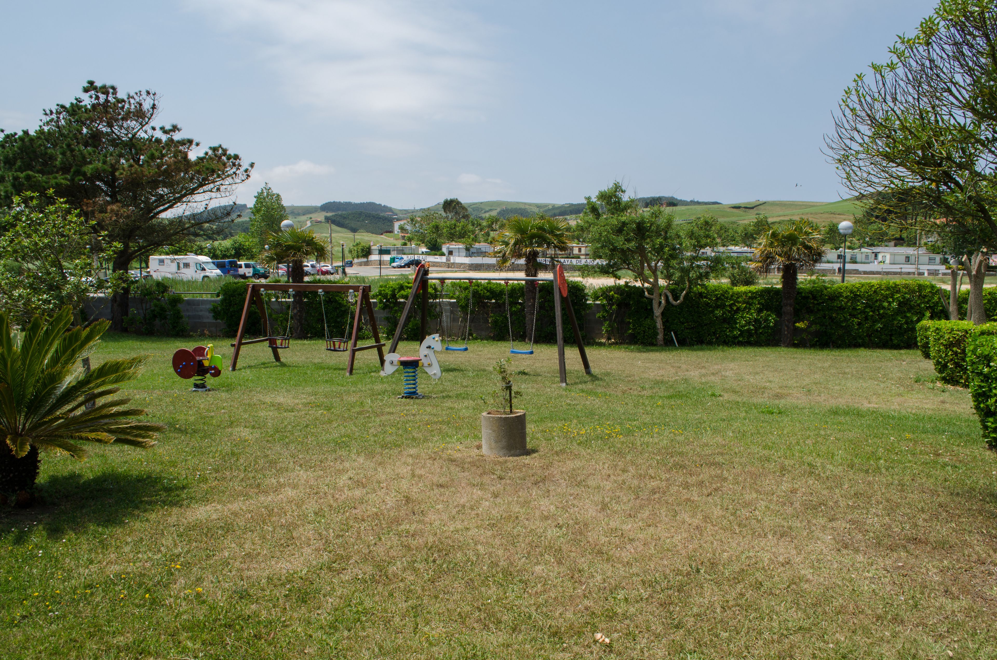 children’s play area – outdoor