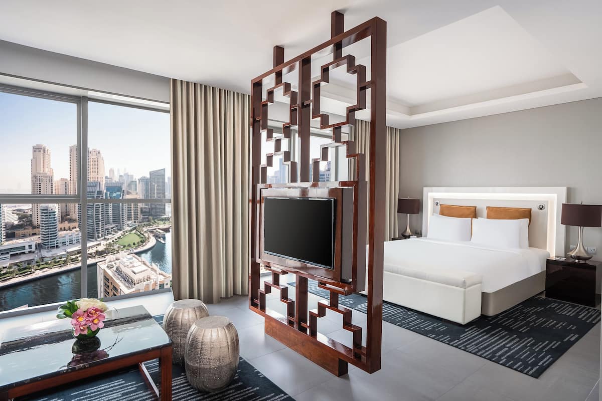 Club Grand Suite | 1 bedroom, premium bedding, minibar, in-room safe