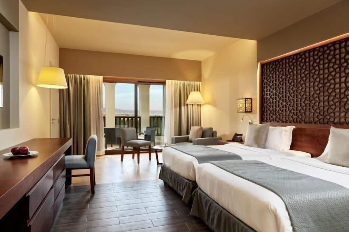 Minibar, in-room safe, desk, blackout drapes