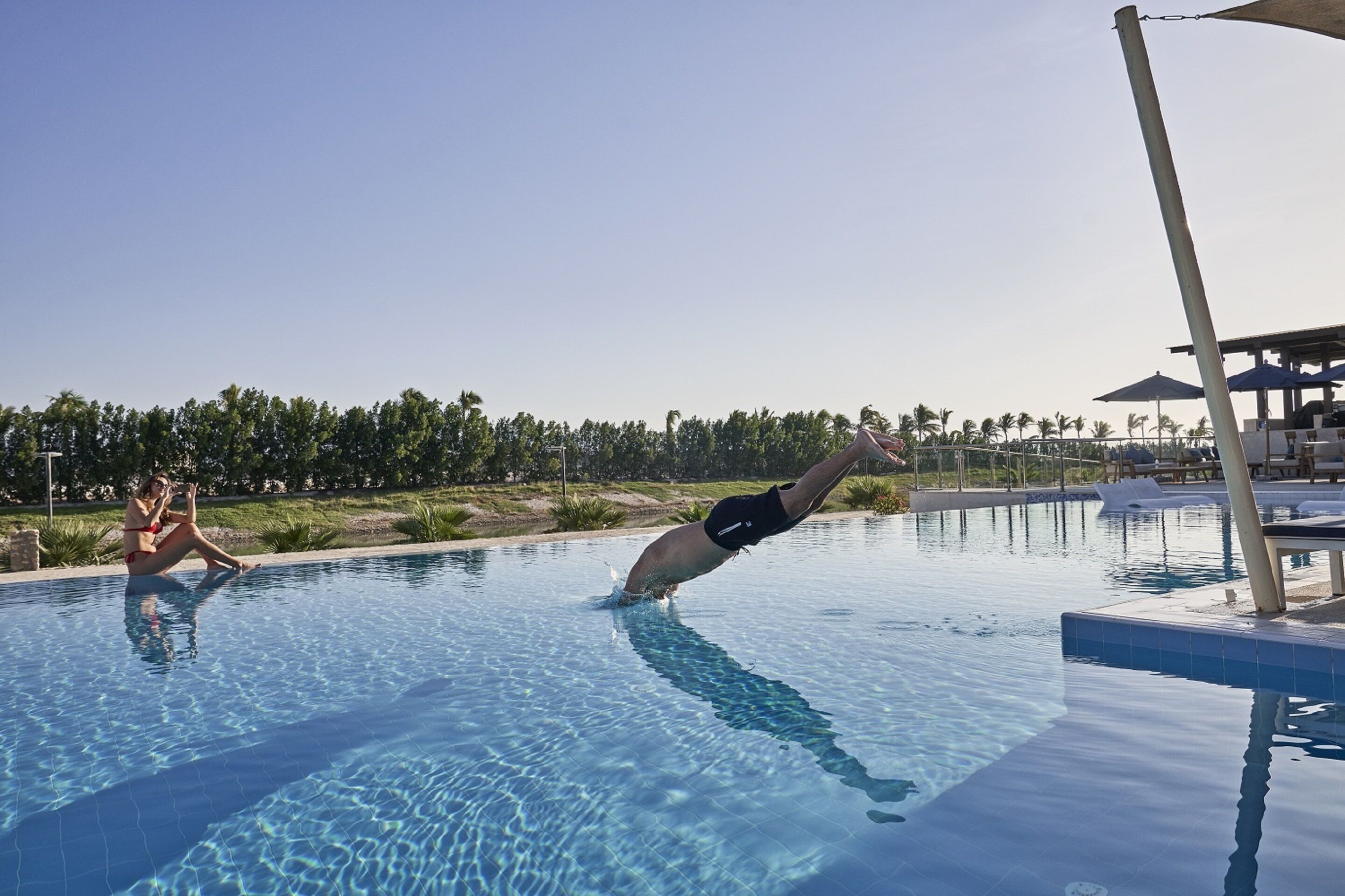 3 outdoor pools, pool umbrellas, pool loungers