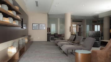 Bar lounge