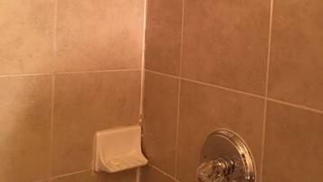 Standard Room, 1 King Bed | Bathroom shower