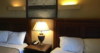 Reddy Inn and Suites