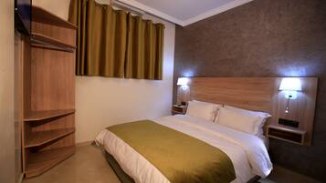 Superior Triple Room, Multiple Beds, Non Smoking | Soundproofing