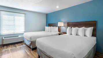Standard Studio, Non Smoking, Refrigerator & Microwave | Desk, laptop workspace, free WiFi, bed sheets
