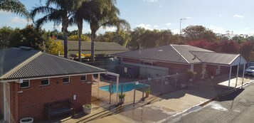 Fachada da propriedade