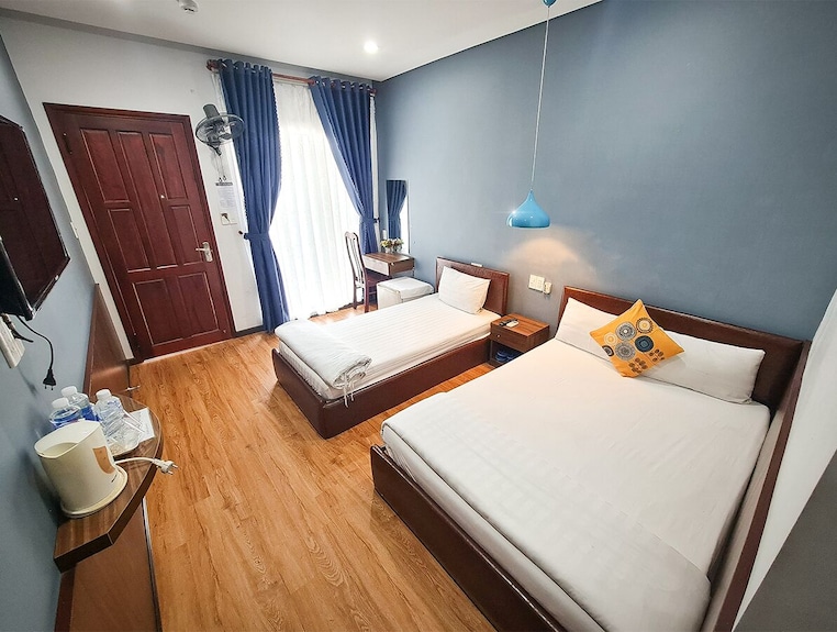 Nhận xét về Khách sạn Quán Quân, ưu đãi & hình ảnh 2026 - Expedia