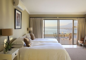 3 Bedroom Apartment | In-room safe, free WiFi