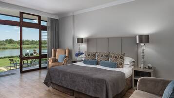 Minibar, in-room safe, individually furnished, desk